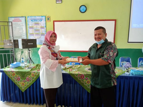 Rapat MKKS di SMPN 2 Sijuk Bahas Pemilihan  Pengurus MKKS priode 2021-2024