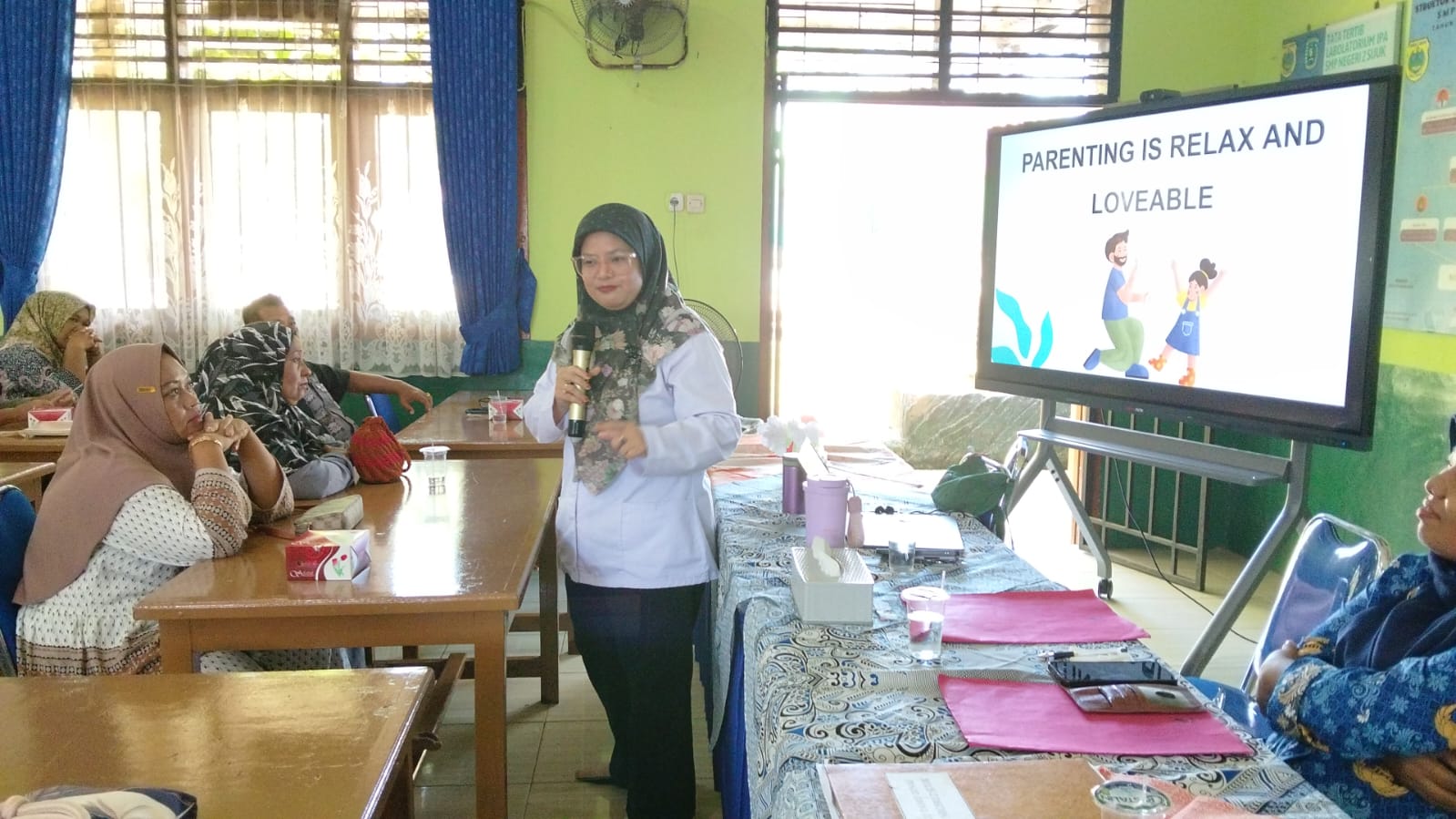 Workshop Parenting SMP Negeri 2 Sijuk Workshop Parenting SMP Negeri 2 Sijuk