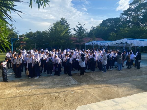 Pembelajaran di Luar Kelas SMP Negeri 2 Sijuk